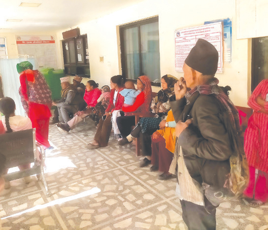 मुगु अस्पतालमा बिरामीको चाप