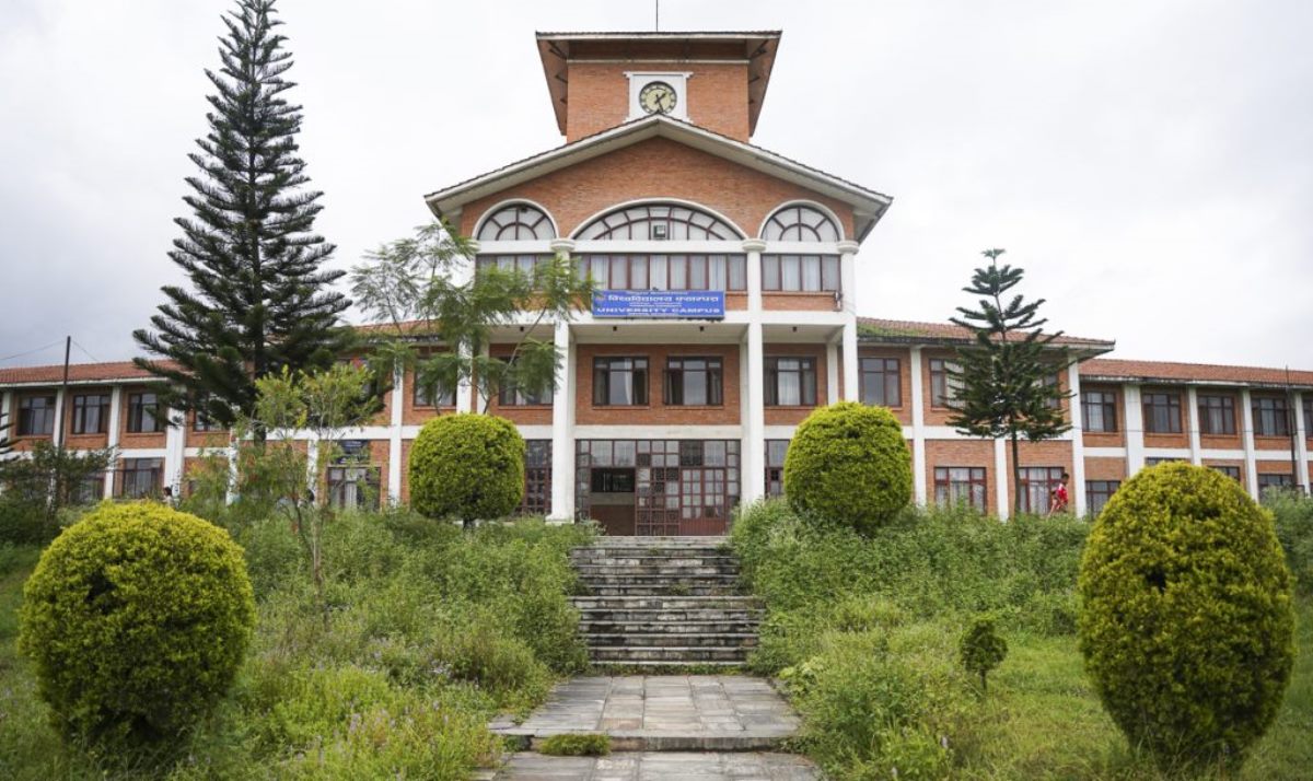 त्रिविमा संस्कृत विषयमा पीएचडी