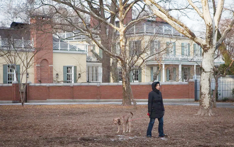 ममदानीको नयाँ घर ग्रेसी म्यानसन