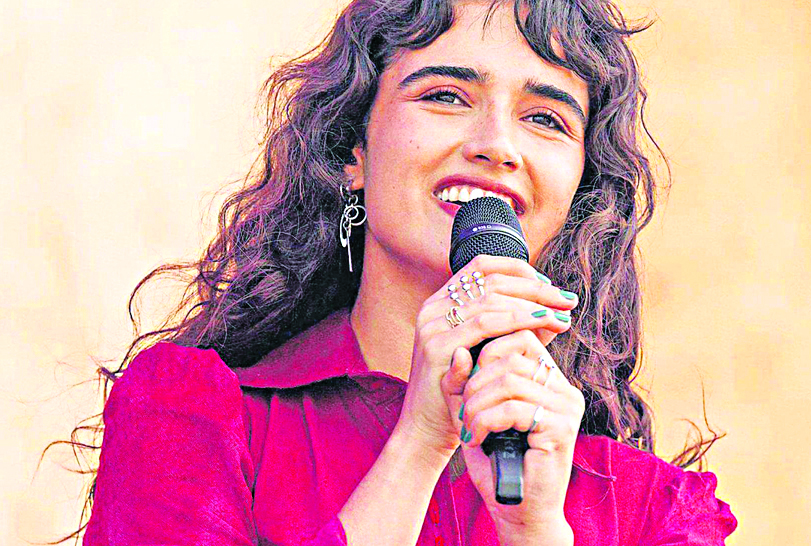संगीत महोत्सव वहिष्कार गर्दा ७ करोड यूरो घाटा