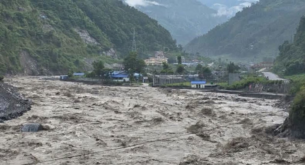 रसुवा बाढीः २९१ विदेशी पर्यटक सम्पर्कविहीन