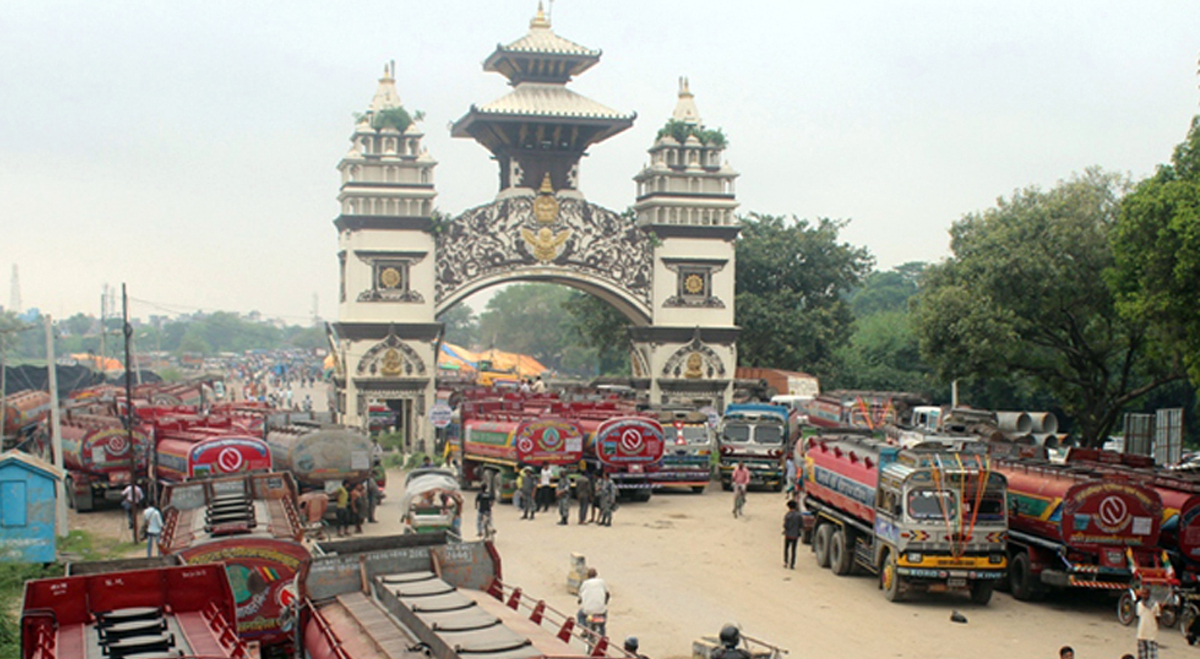 पेट्रोलियम पदार्थ आयातमा ५० प्रतिशत भन्सार छुट