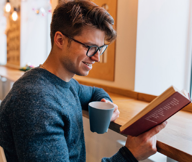 पुरुषहरूले बढी आख्यान पढ्नुपर्छ