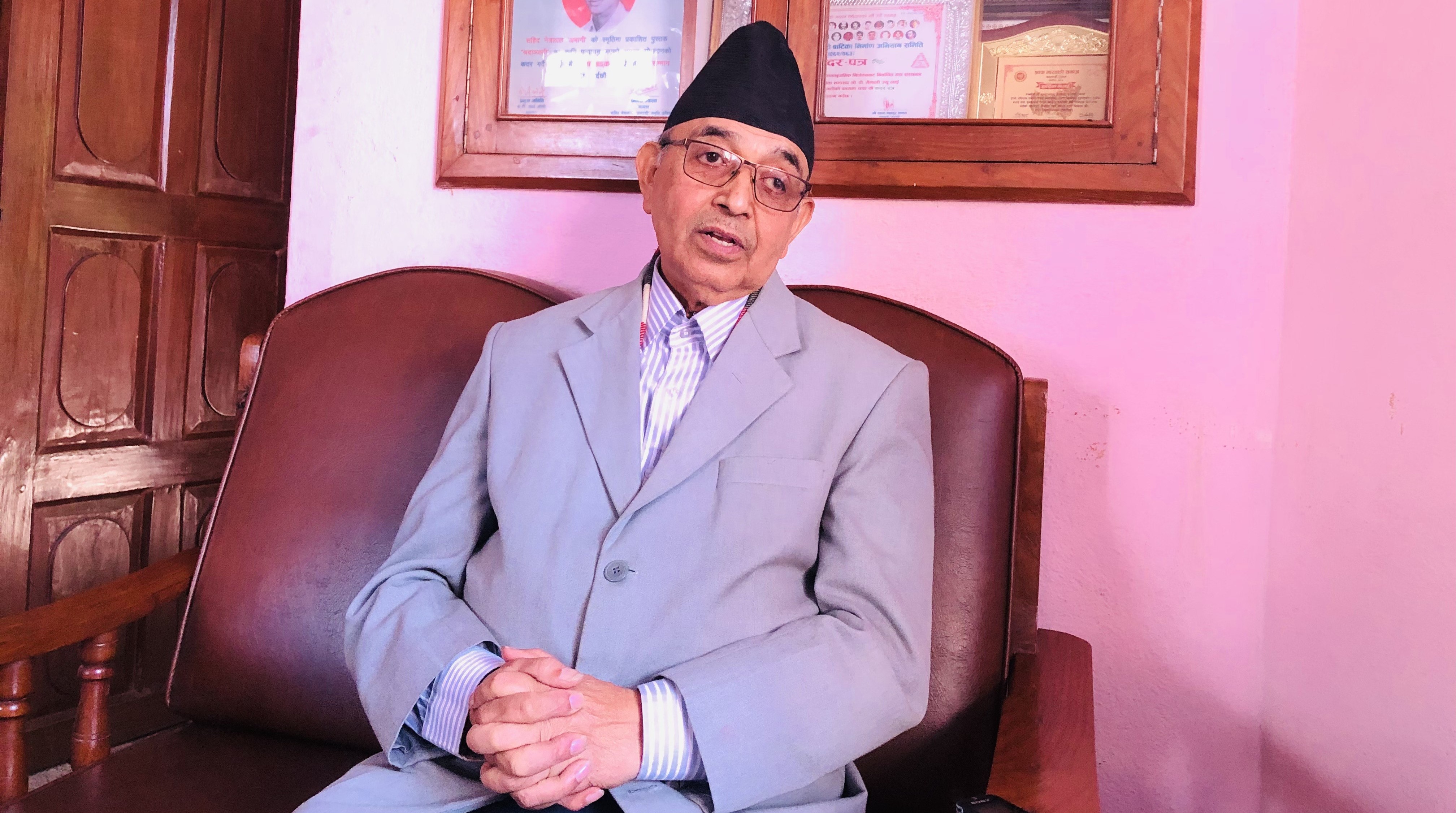 संविधान संशोधन र राजनीतिक सहमतिको बाटोबाट मात्र निकास सम्भव : सीपी मैनाली