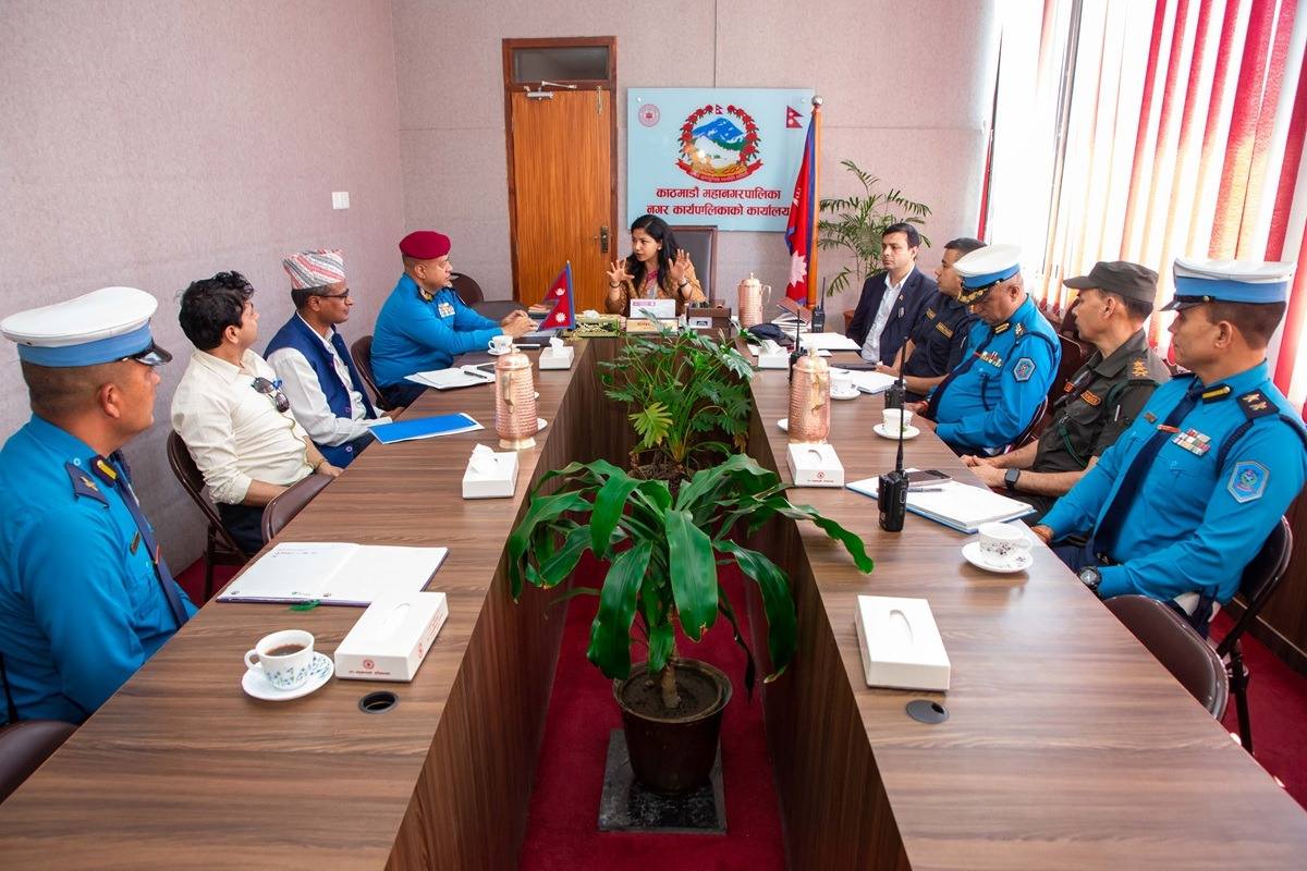 सार्वजनिक यातायातलाई काठमाडौंमा अब गोंगबु अनिवार्य बिसौनी