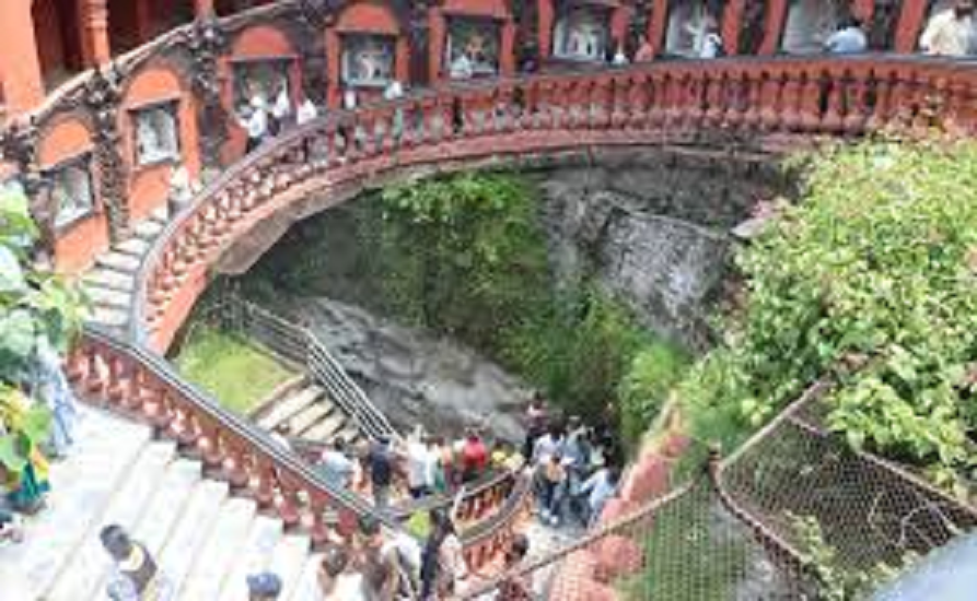 गुप्तेश्वरमा पर्यटकको भीड