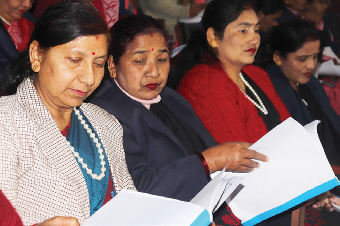 महिला जनप्रतिनिधि भन्छन्, ‘अवसर पायौं, जिम्मेवारी पाएनौं’