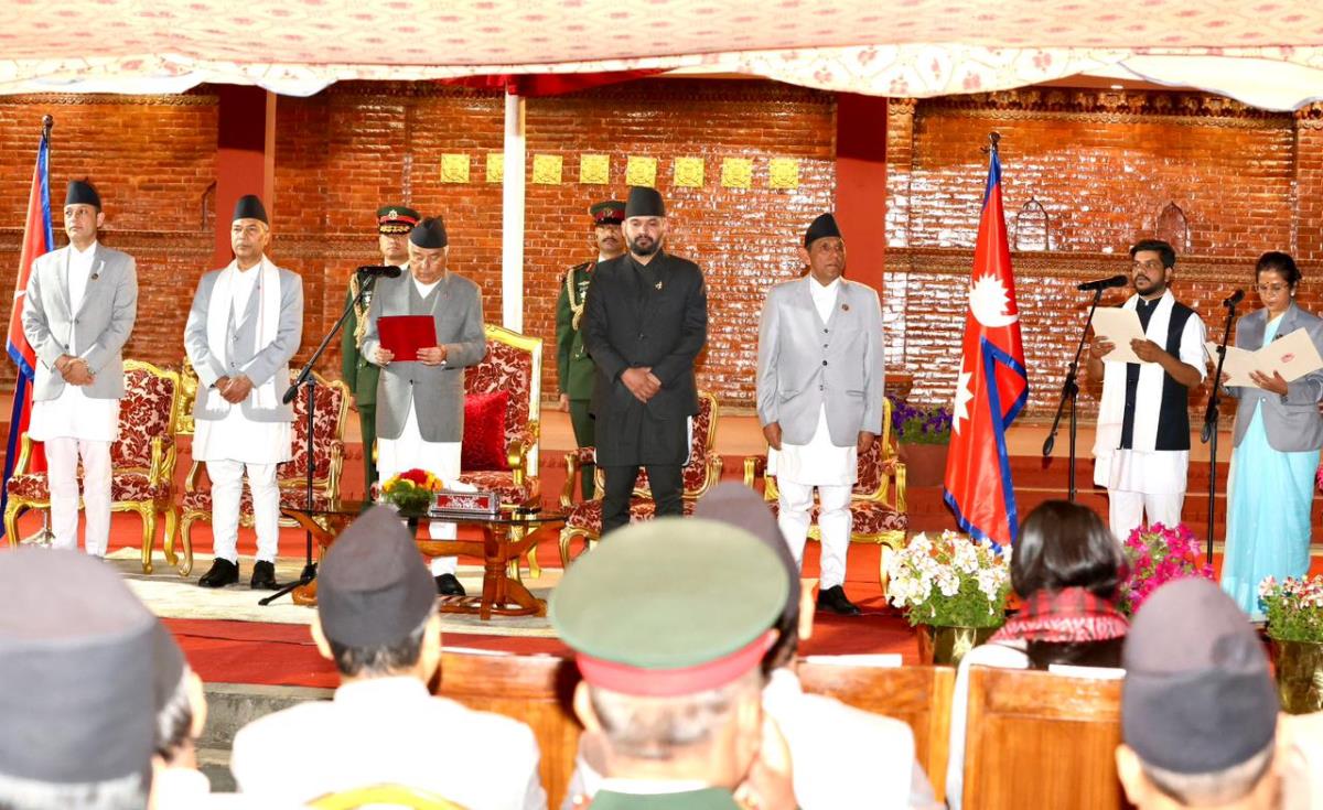 नवनियुक्त दुई मन्त्रीले लिए सपथ