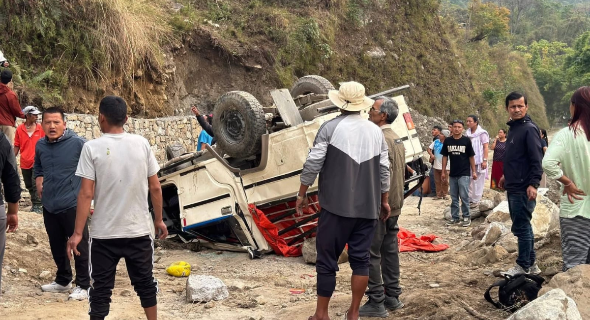 लमजुङमा जिप दुर्घटना, २ जनाको मृत्यु, १२ घाइते