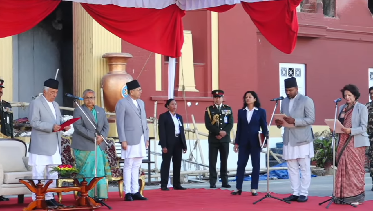 मन्त्रिपरिषद् विस्तार : दुई मन्त्रीको सपथ