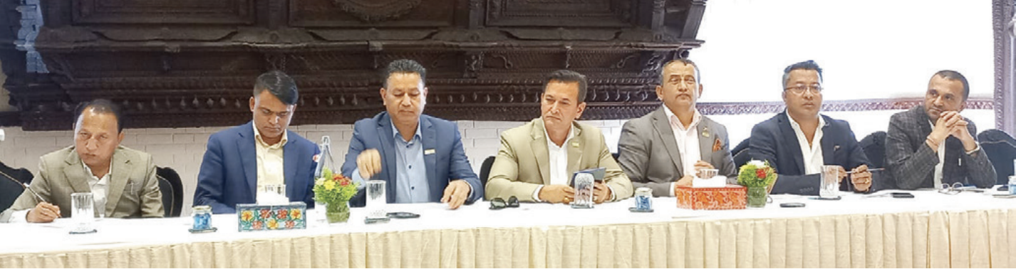 शेयर निष्कासन अनुमति नदिए धितोपत्र बोर्डमा तालाबन्दी गर्ने ऊर्जा उद्यमीहरूको चेतावनी