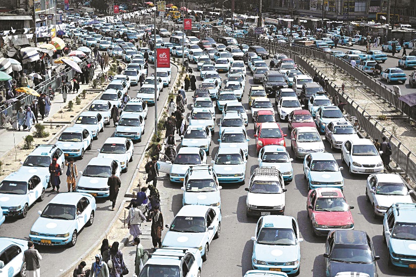 निला ट्याक्सीः बदलिएको सहरको चलायमान पहिचान