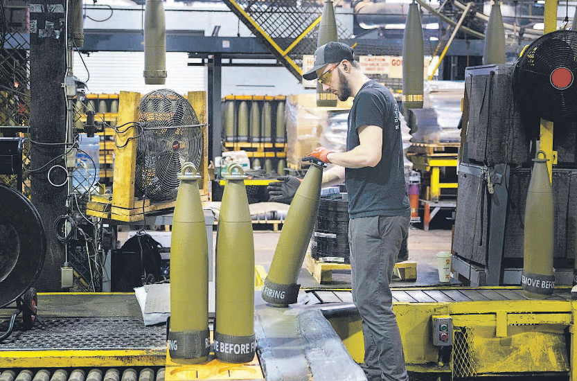 युद्धले अर्थतन्त्रलाई कसरी फाइदा पु-याउँछ ?