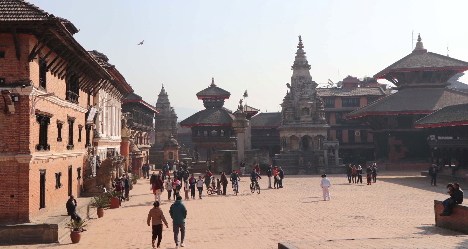 सधैं जनतामाझ रहनेलाई मत दिने मुडमा मतदाता